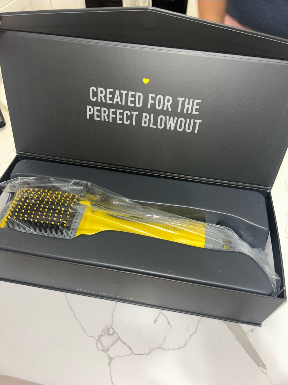 Drybar The Smooth Shot Paddle Brush Blow Dryer NEW IN BOX - Picture 3 of 3